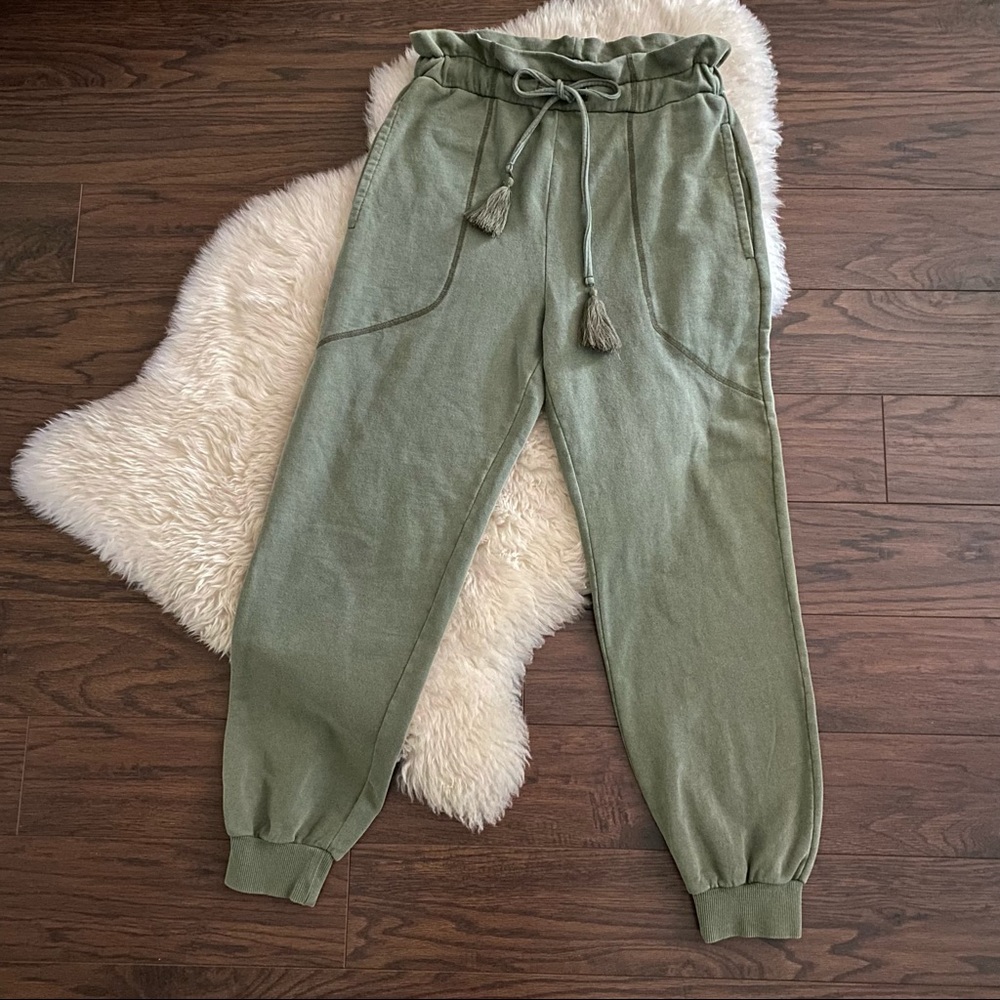 7 FOR ALL MANKIND Paper Bag Jogger One of a Kind